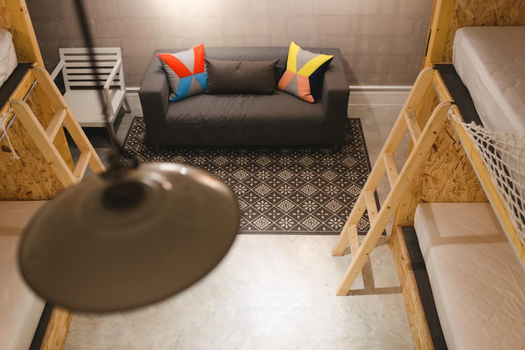 Oneday Hostel Sukhumvit 26 Бангкок Экстерьер фото