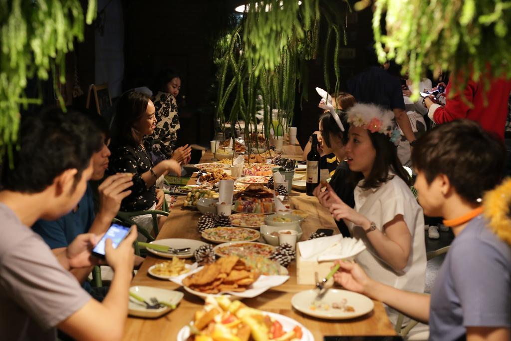 Oneday Hostel Sukhumvit 26 Бангкок Экстерьер фото