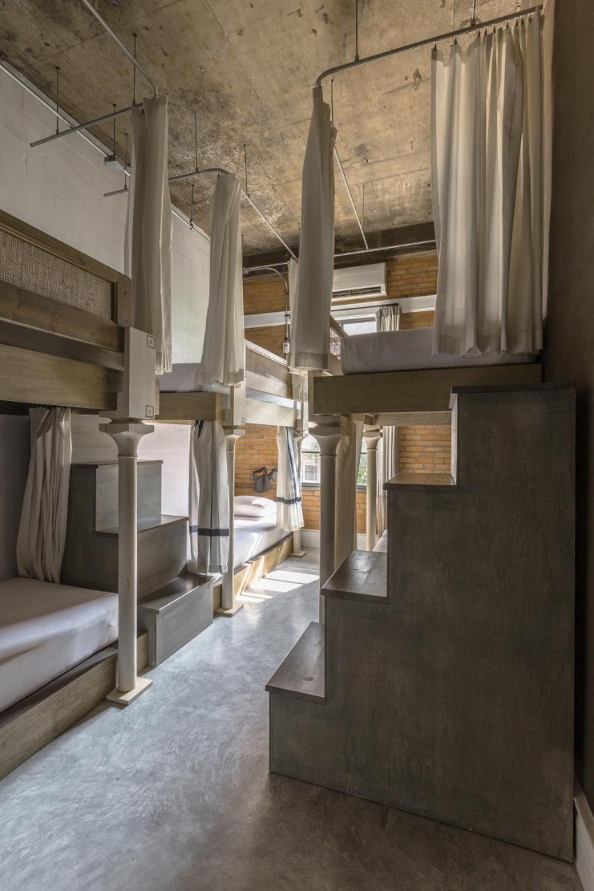Oneday Hostel Sukhumvit 26 Бангкок Экстерьер фото
