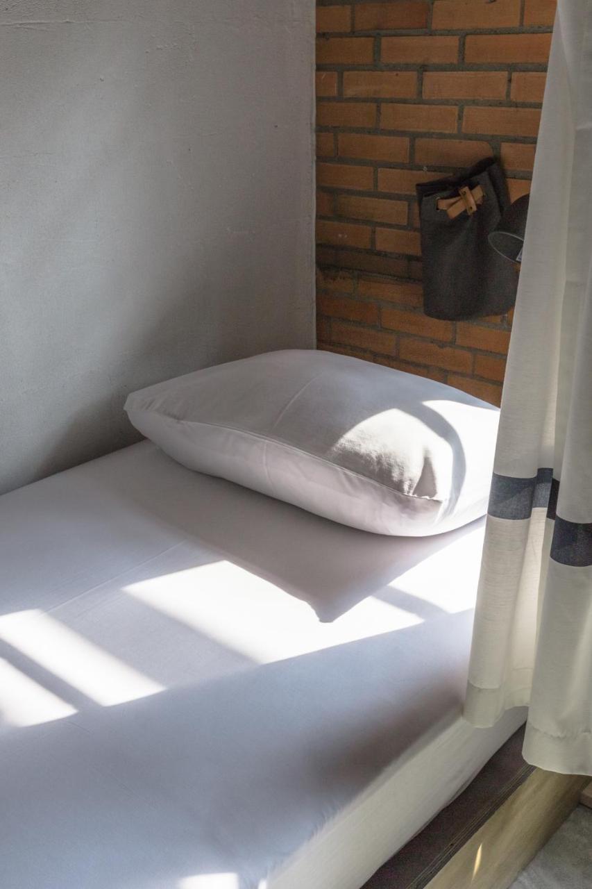 Oneday Hostel Sukhumvit 26 Бангкок Экстерьер фото